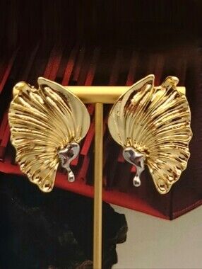 NWT Large Chic Asymmetrical Leaf Gold & Silver Drop Earrings